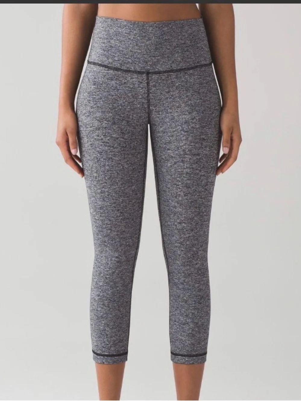 Lululemon Wunder Under Crop High Rise 21” ~ 8 ~ Heathered Black